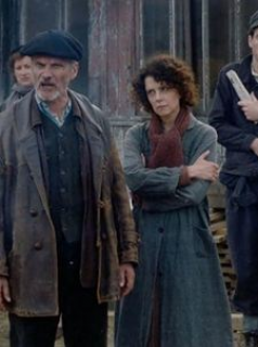 voir Un village français Saison 7 en streaming 